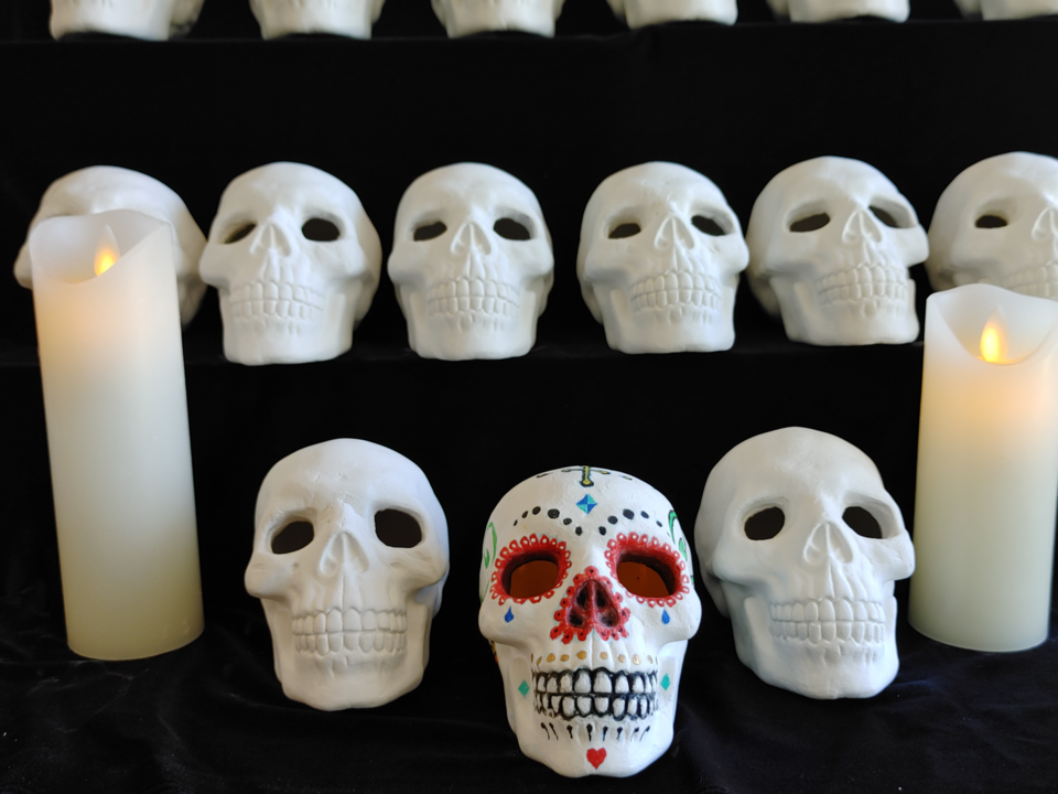 DIY Los Muertos Skulls